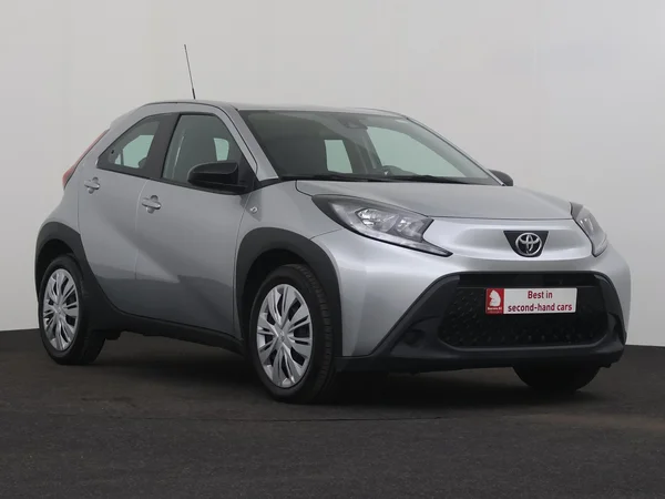 TOYOTA Aygo X (2023) — foto 20 van 25