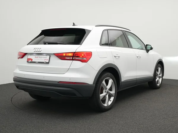 AUDI Q3 PHEV (2022) — foto 25 van 29