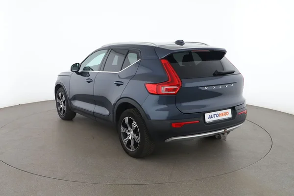 Volvo XC40 (2022) — foto 10 van 16