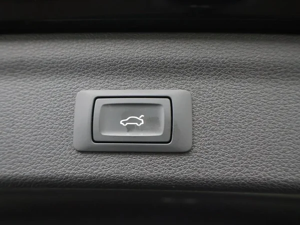 Audi Q3 (2021) — foto 18 van 29