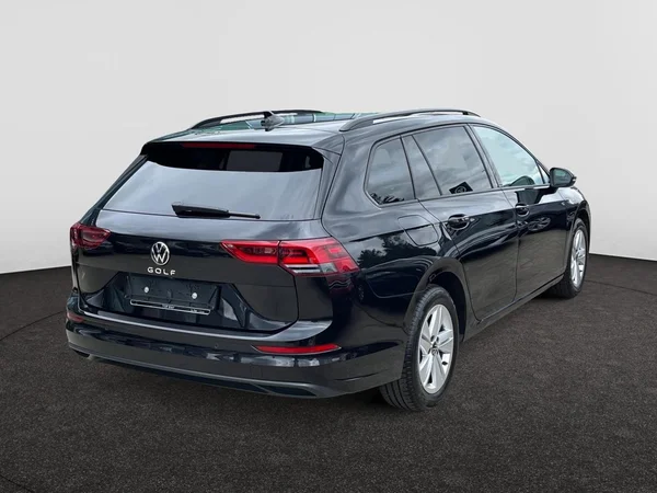 VOLKSWAGEN Golf VIII SW (2025) — foto 12 van 22