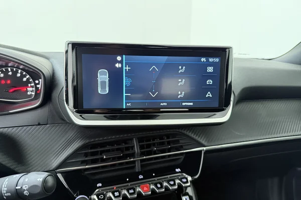 Peugeot 2008 (2025) — foto 5 van 17