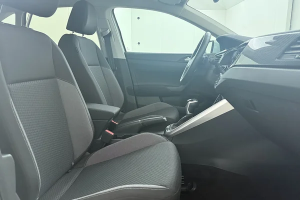 Volkswagen Taigo (2025) — foto 16 van 18