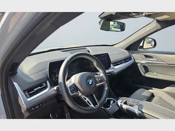 BMW X2 (2024) — foto 23 van 24