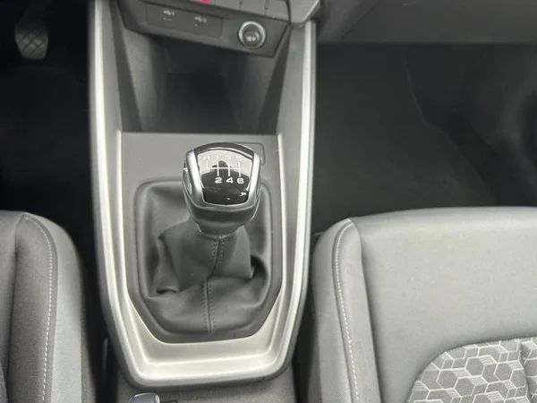 AUDI A1 Allstreet (2023) — foto 16 van 31