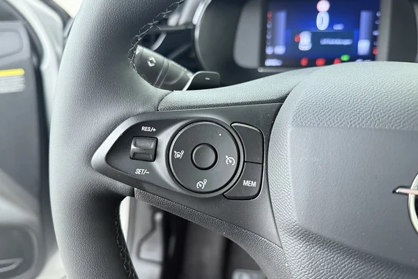 Opel Corsa (2025) — foto 6 van 20