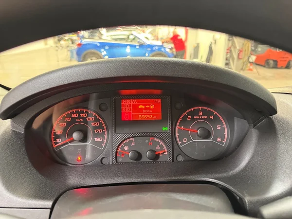 Peugeot Boxer (2023) — foto 7 van 26