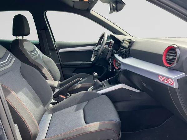 SEAT Arona (2024) — foto 2 van 17