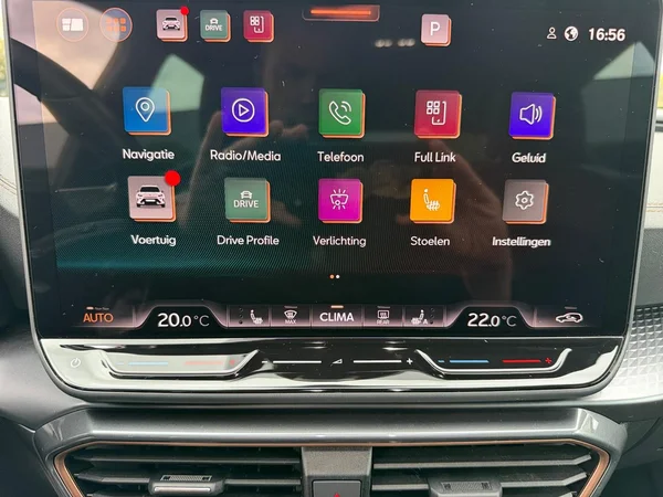 CUPRA Formentor (2025) — foto 7 van 20