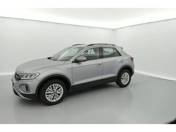 VOLKSWAGEN T-Roc (2022) — foto 30 van 35