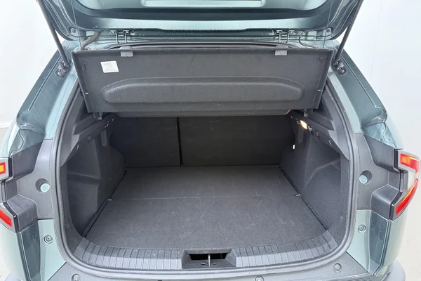 Dacia Duster Hybrid (2025) — foto 9 van 13