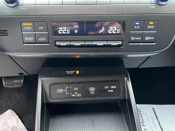 Hyundai Kona (2024) — foto 6 van 21