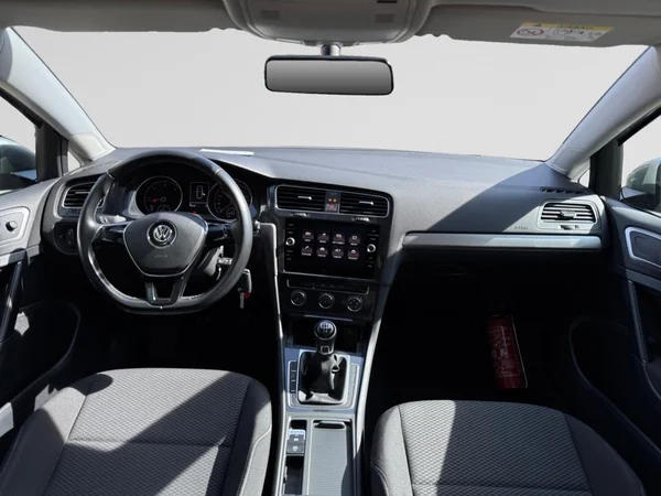 VOLKSWAGEN Golf VII Dsl (2017) — foto 12 van 13