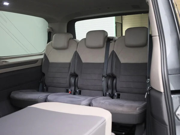 Volkswagen Multivan (2024) — foto 6 van 50
