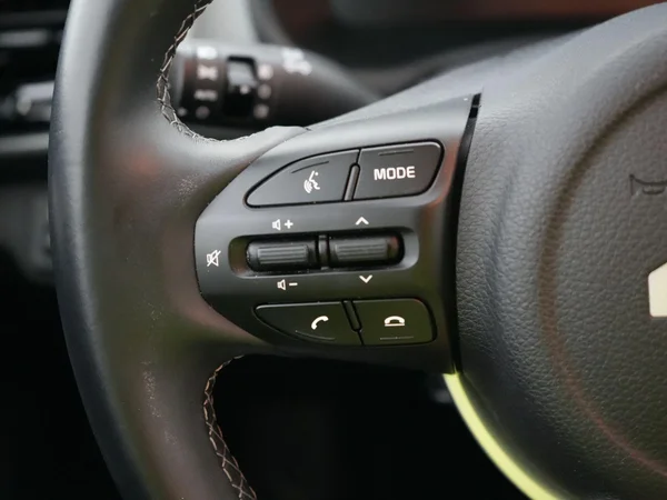 Kia Stonic (2024) — foto 10 van 21