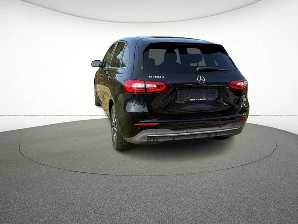 Mercedes-Benz B-Klasse (2020) — foto 9 van 16