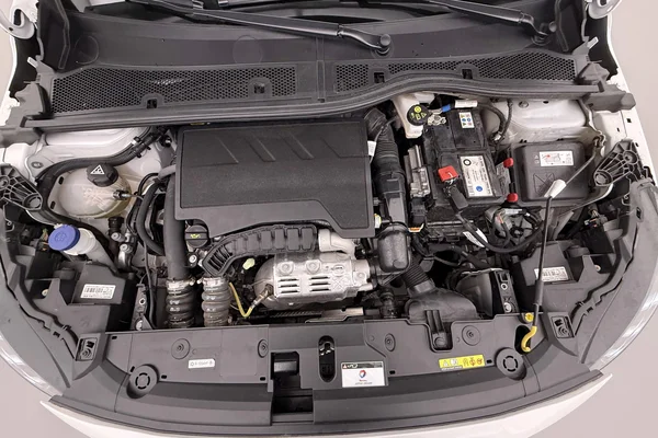 Peugeot 208 (2024) — foto 8 van 24