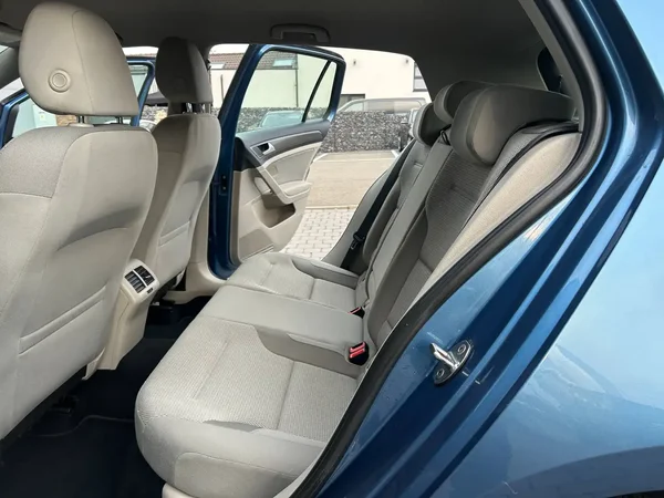 Volkswagen Golf (2013) — foto 6 van 19