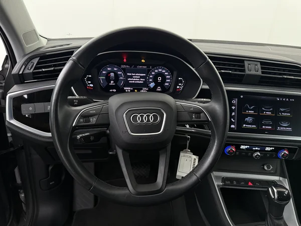 AUDI Q3 (2021) — foto 14 van 29