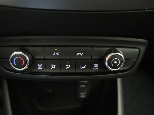 Opel Crossland (2021) — foto 16 van 38