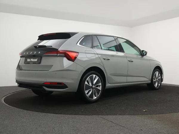 SKODA Scala (2024) — foto 12 van 20