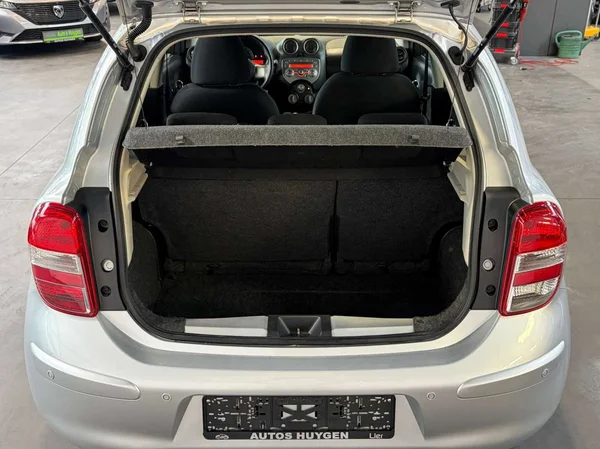 Nissan Micra (2013) — foto 5 van 10