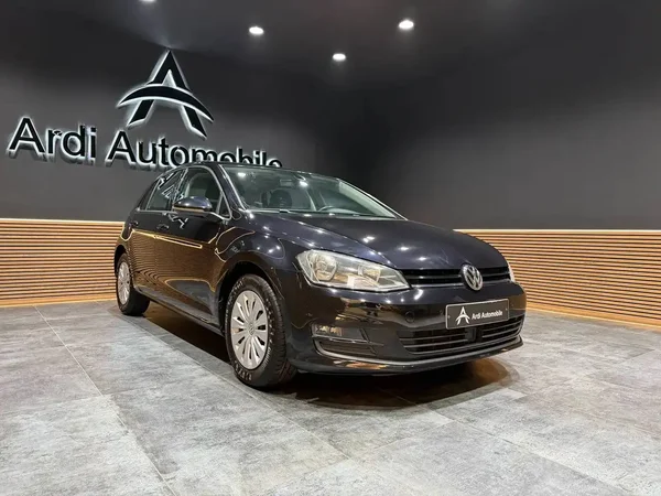 Volkswagen Golf (2016) — foto 15 van 21