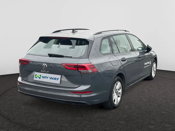 VOLKSWAGEN Golf VIII SW (2023) — foto 8 van 14