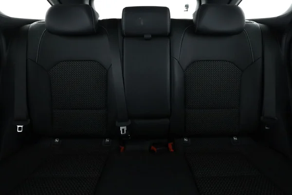 Kia cee'd (2019) — foto 6 van 16