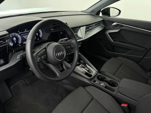 AUDI A3 Sportback (2025) — foto 15 van 18