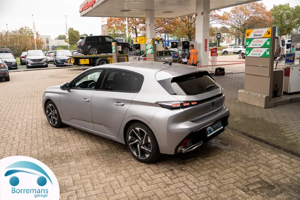 Peugeot 308 (2023) — foto 51 van 60