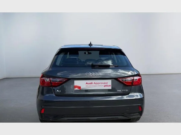 Audi A1 Sportback (2024) — foto 21 van 23