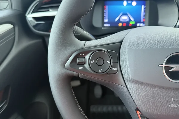 Opel Corsa (2025) — foto 6 van 22