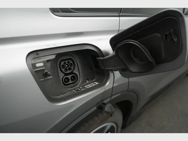 AUDI Q4 e-tron (2023) — foto 31 van 31