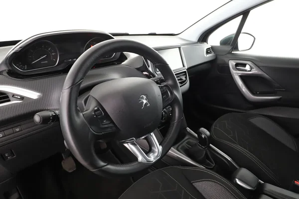 Peugeot 2008 (2008) — foto 2 van 16