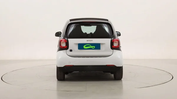 Smart Fortwo Coupe EQ (2022) — foto 18 van 23