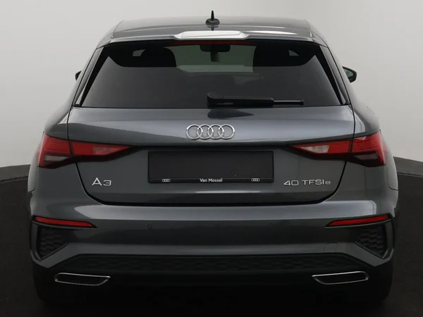 AUDI A3 Sportback PHEV (2024) — foto 14 van 25