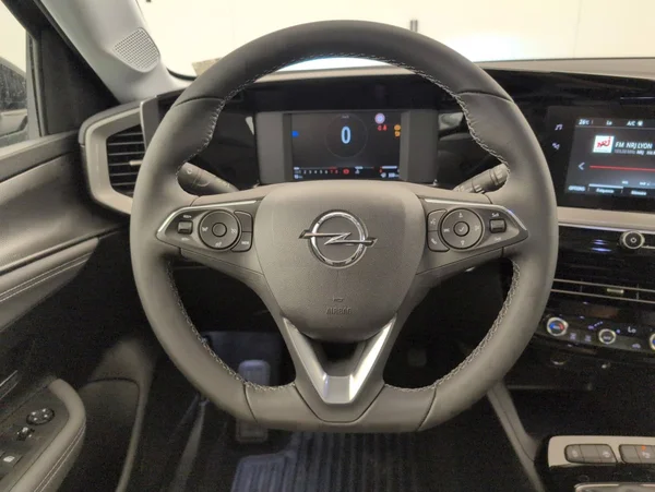Opel Mokka (2023) — foto 16 van 23