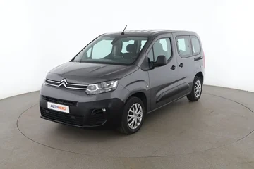 Citroen Berlingo d65ba5b0-74c3-4fc1-a9b1-b46d283161fc