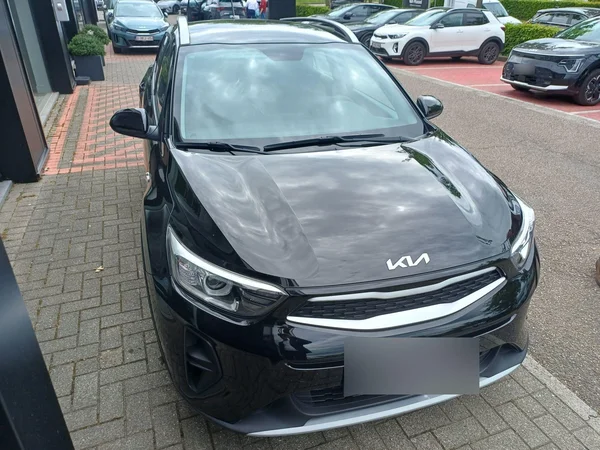 Kia Stonic (2022) — foto 5 van 10