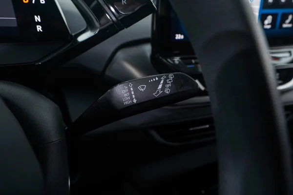 Volkswagen ID.4 (2021) — foto 13 van 56