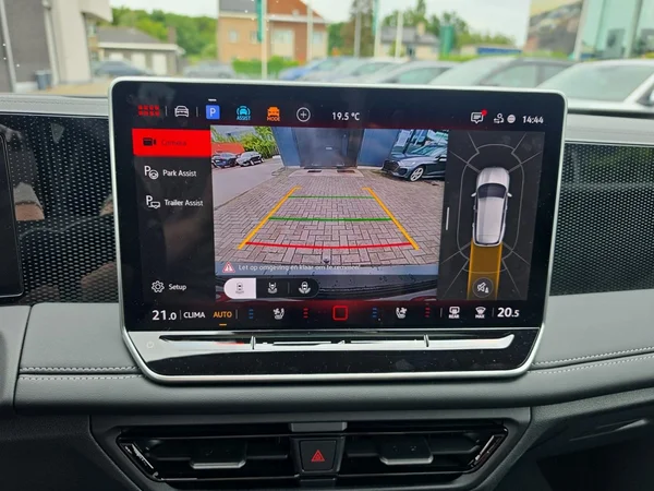 VOLKSWAGEN Tiguan (2026) — foto 5 van 24