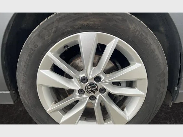 Volkswagen TAIGO (2024) — foto 2 van 28