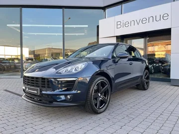 Porsche Macan e58e9c33-f4ea-486c-9114-0e78cf2afc99