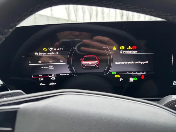 AUDI A5 Avant e-hybrid (PHEV) (2026) — foto 2 van 20