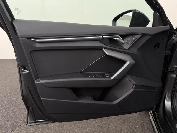AUDI A3 Sportback (2025) — foto 7 van 18