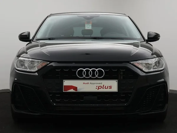 Audi A1 Sportback (2019) — foto 19 van 24