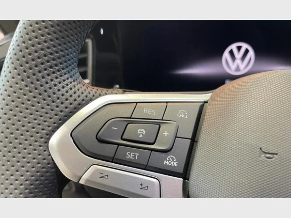 VOLKSWAGEN Passat SW (2026) — foto 7 van 21