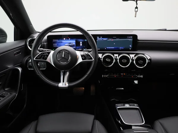 Mercedes-Benz A-Klasse (2023) — foto 38 van 40