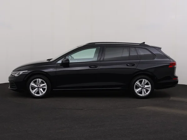 VOLKSWAGEN Golf Variant (2022) — foto 12 van 29